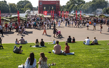 Фестиваль Городские цветы в парке Горького